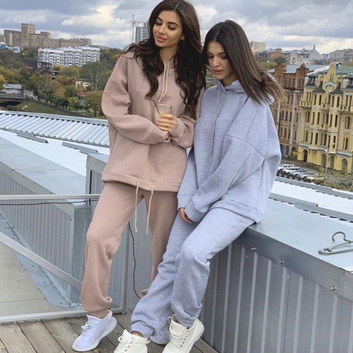 Damen lässiges Set mit Kapuzensweatshirt und bequemen Jogginghosen Drune