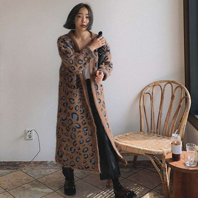 Damen Maximaler Oversize-Longcardigan aus Mohair-Optik mit Leopardenmuster und Eingrifftaschen Drune