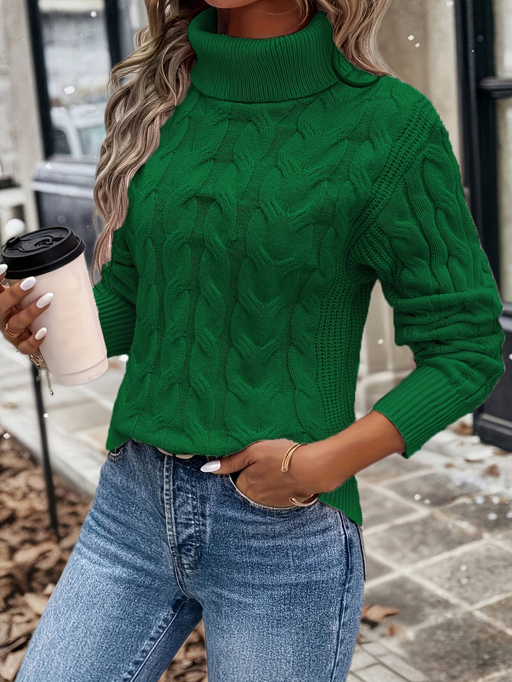 Drune | Rollkragenpullover im Kabelstrick Design