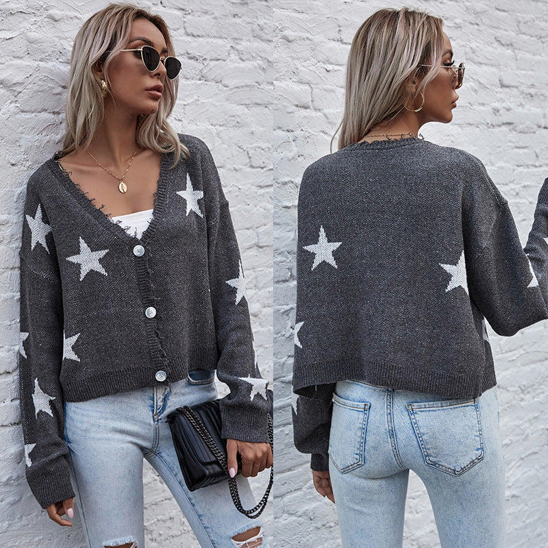 Damen Kurzgeschnittener V‑Ausschnitt Strickcardigan mit Sternen‑Jacquard und Fransenbesatz Drune