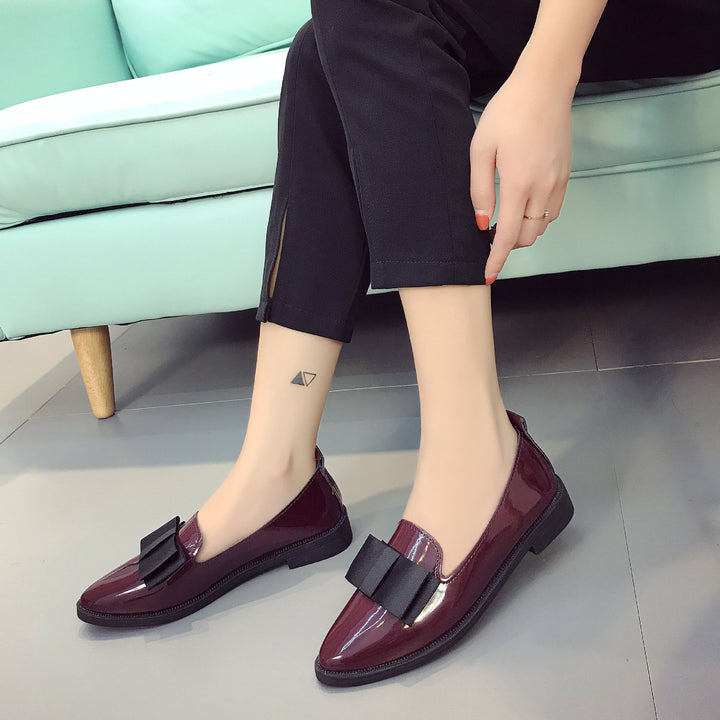 Damen nan eleganter Lackslipper mit dekorativer Schleife und leichter Plateausohle Drune