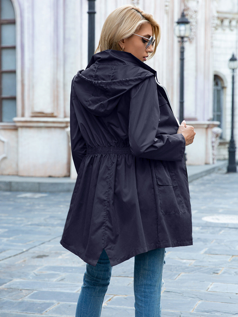 Drune | Maßgeschneiderte und Elegante Winterjacke