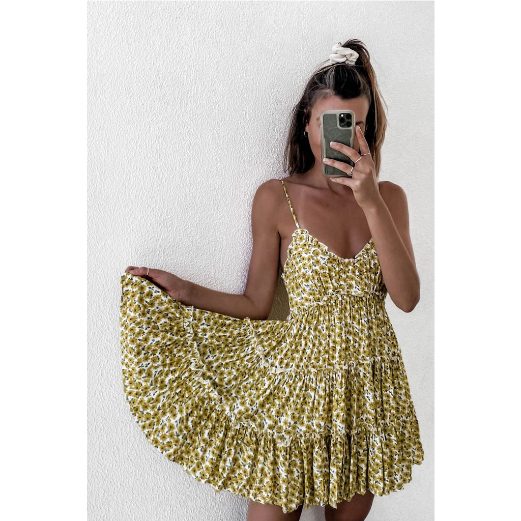Damen Sommerliches Rüschenkleid mit verstellbaren Trägern und fließendem Schnitt Drune