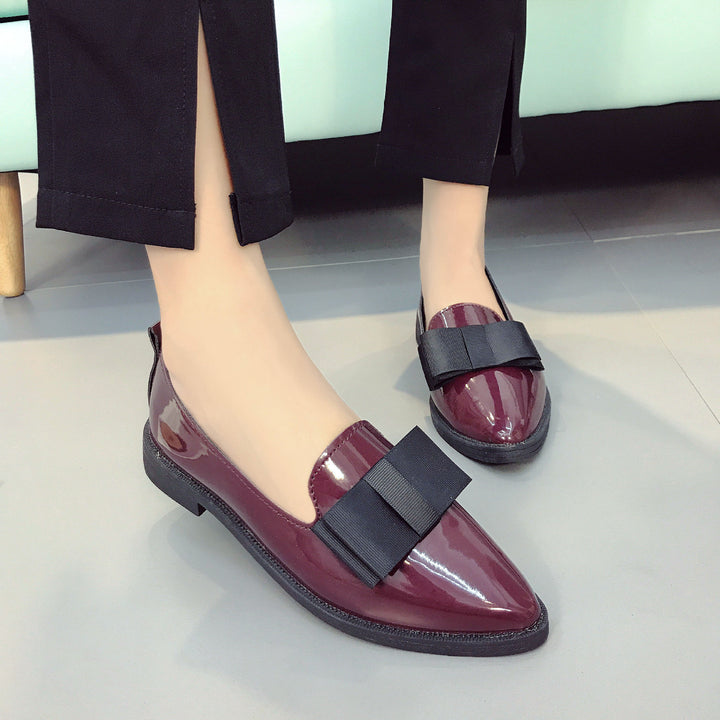 Damen nan eleganter Lackslipper mit dekorativer Schleife und leichter Plateausohle Drune