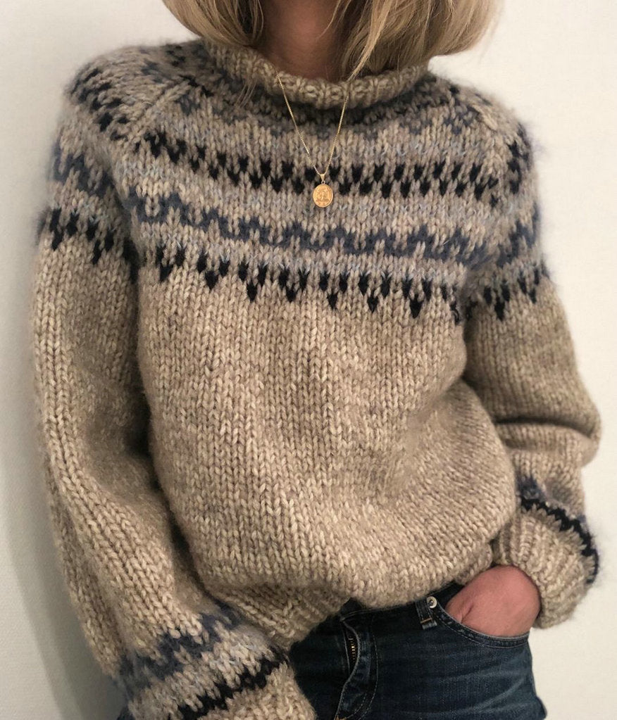 Damen Grober Strickpullover mit hohem Kragen und einzigartigem Muster Drune
