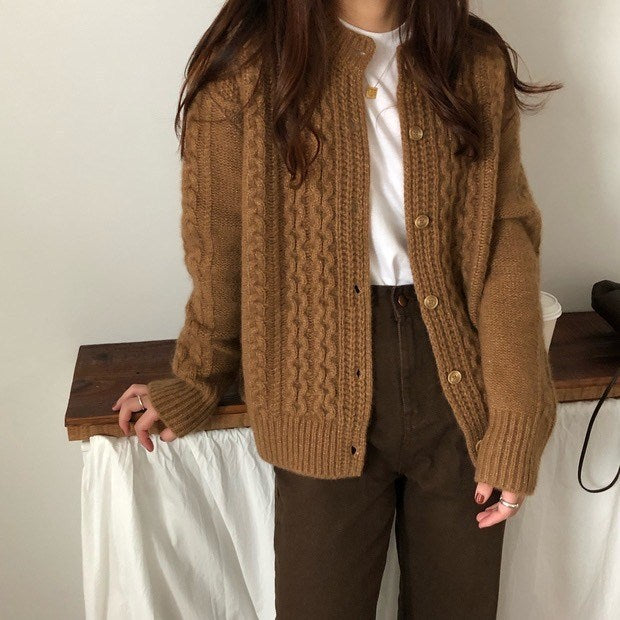 Damen Kuscheliger Zopfmuster-Cardigan aus Mohair‑Optik mit geripptem Saum und dekorativen Knöpfen Drune