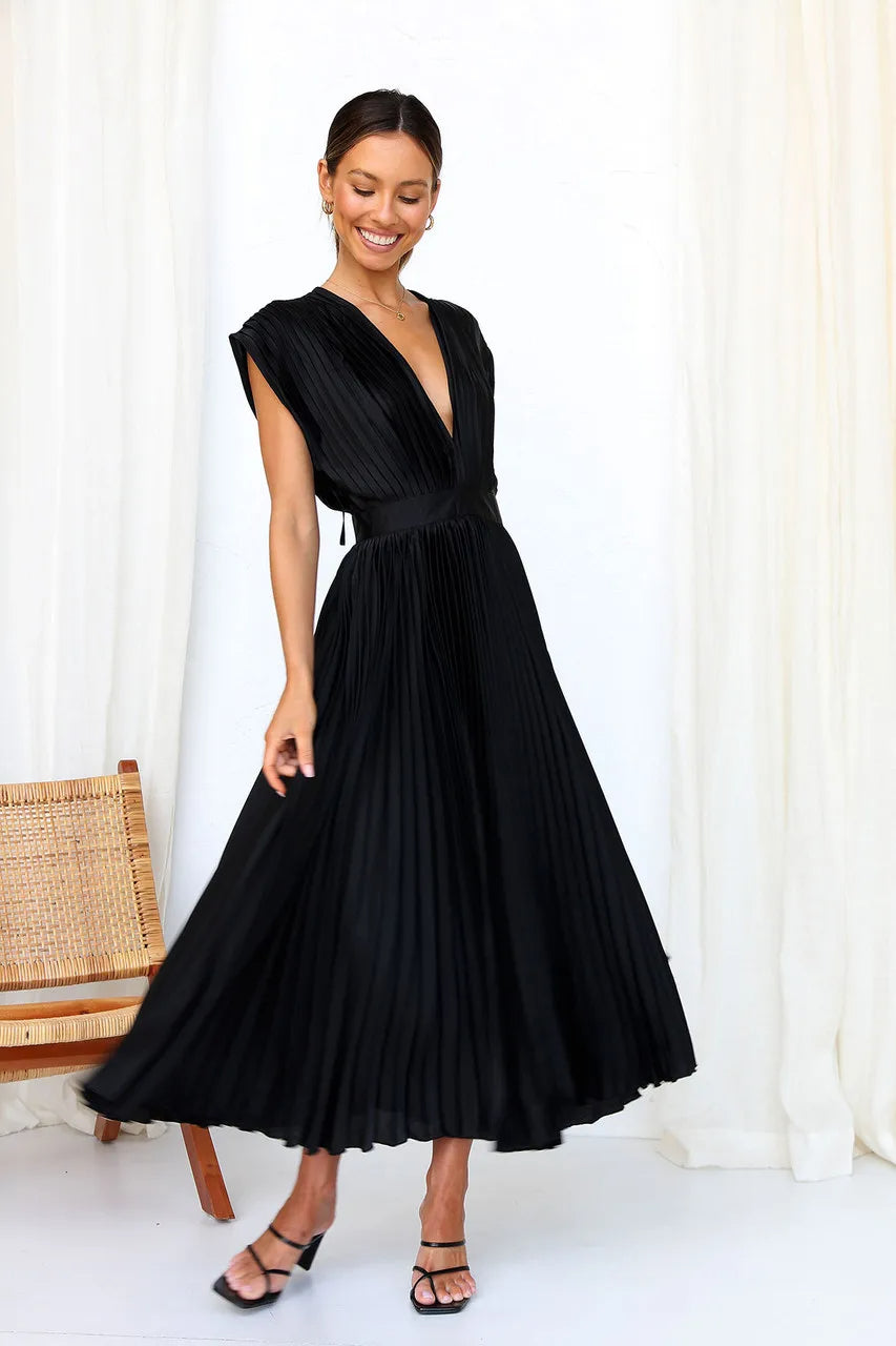 Drune | Faltendes Plunge Midi Kleid