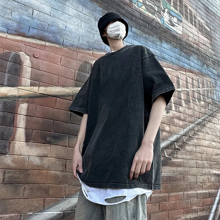 Drune | Vintage Locker sitzendes T-Shirt