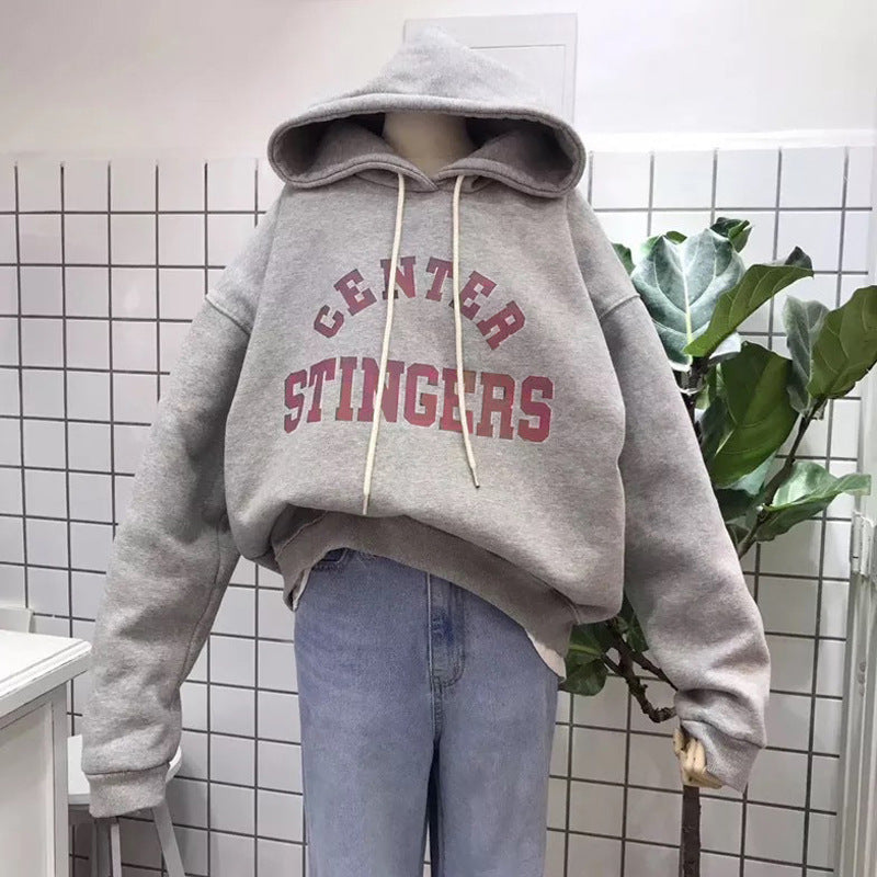 Damen Oversized Grafik Hoodie mit Fettdruckschriftzug Drune