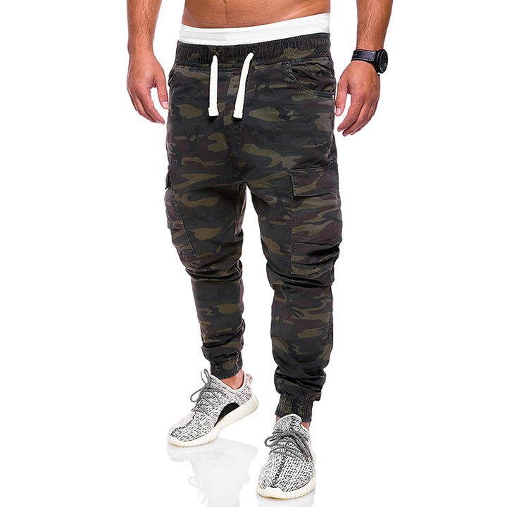 Herren nan taillierte Cargo-Joggerhose mit elastischem Komfortbund, seitlichen Klappentaschen und schmal zulaufenden Bündchen Drune