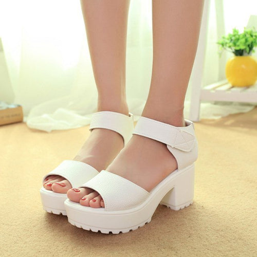 Damen Plateau-Sandalen mit weichem Obermaterial und rutschfester Sohle Drune