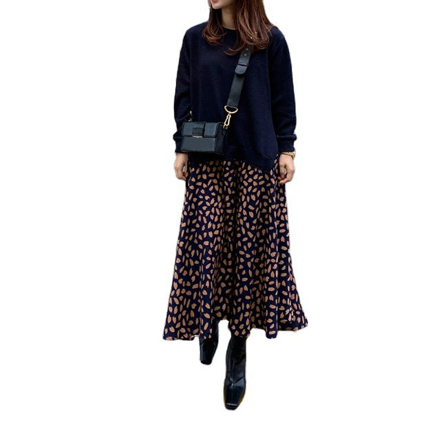 Damen nan lässiges Lagenkleid mit Sweatshirtoberteil und bedrucktem Midirock Drune