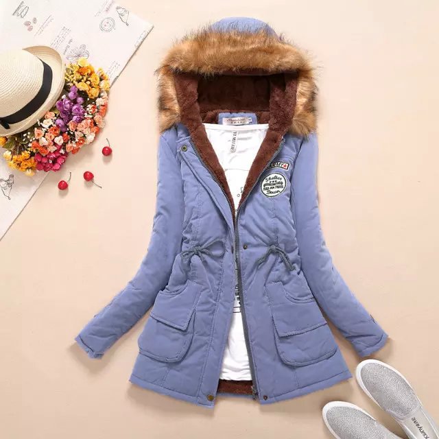 Damen taillierter Kapuzenparka mit Teddyfutter und Kunstfellbesatz Drune