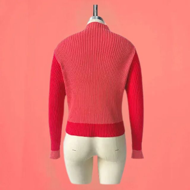 Drune | Gerippter Strickpullover mit Herz-Intarsien