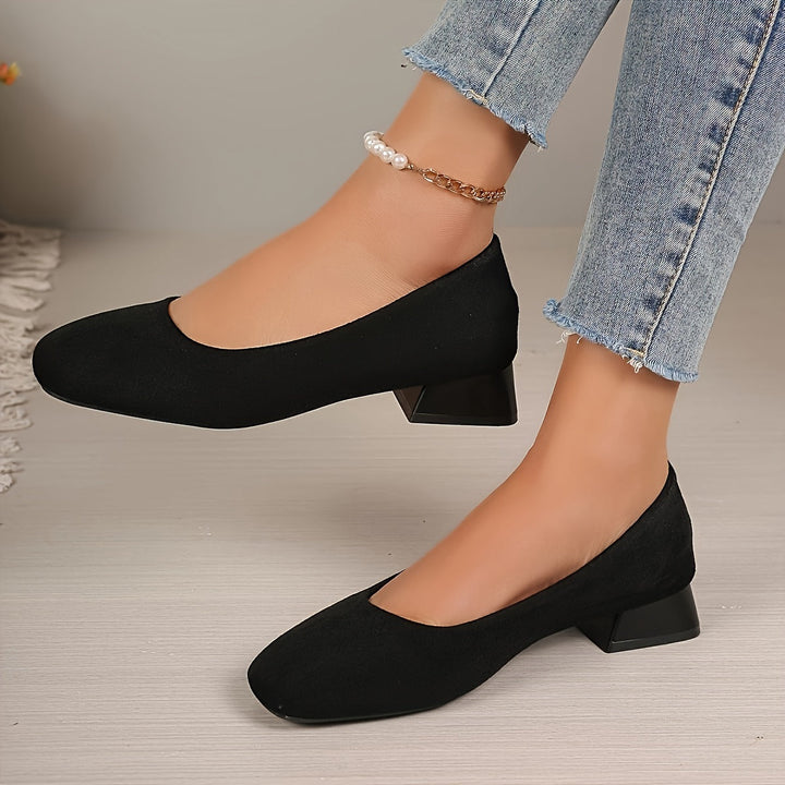 Drune | Schwarze Flanell Pumps Mit Blockabsatz