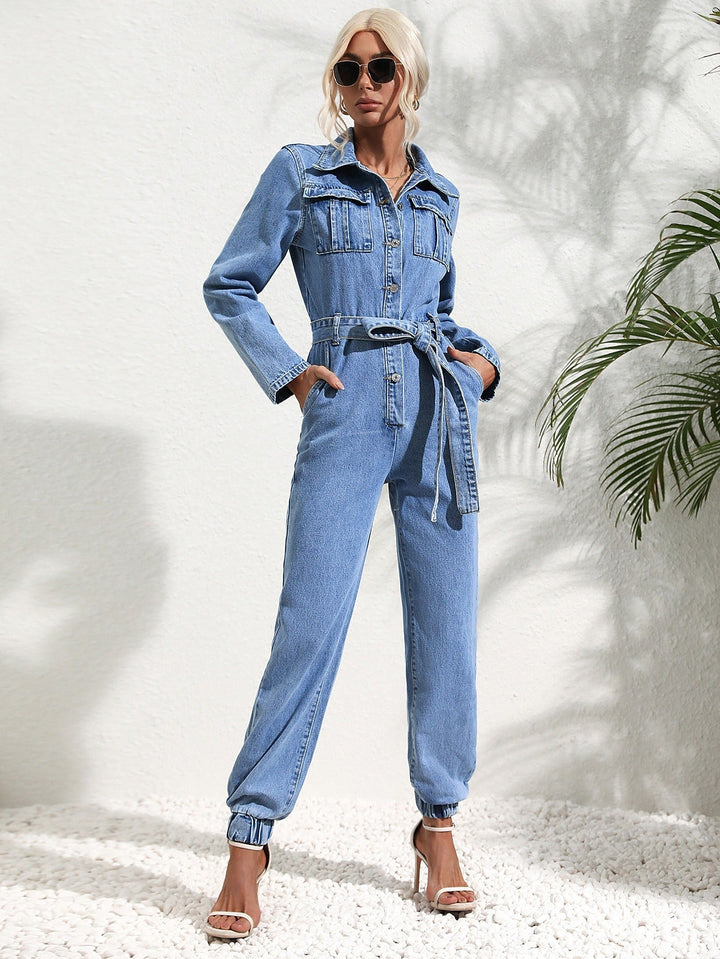 Trendiger Jeans-Overall mit Pattentaschen