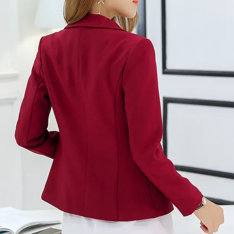 Drune | Taillierter Blazer mit Strukturierter Silhouette und Einem Knopf
