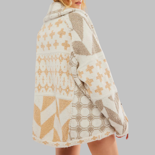 Drune | weiche Jacke mit modernen geometrischen Mustern