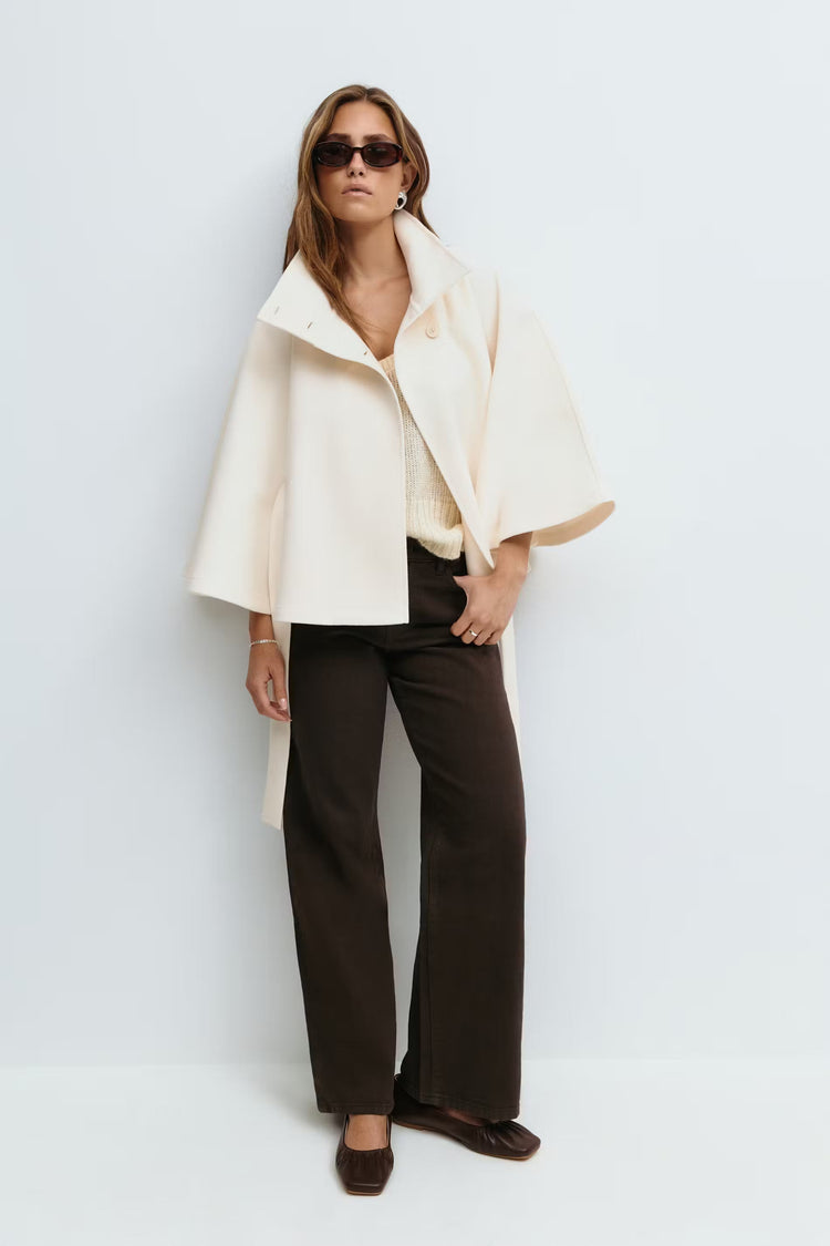 Drune | Hoher Kragen Gürtelmantel Elegante Minimalistische Oberbekleidung