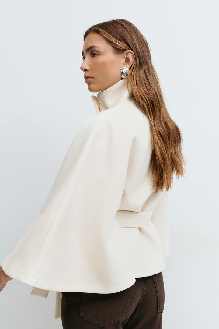 Drune | Übergröße Damen Manteljacke mit Gürtel