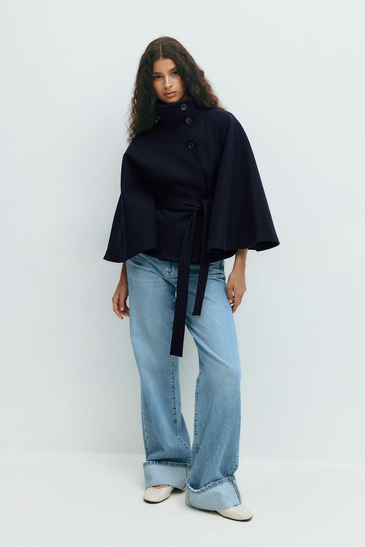 Drune | Übergröße Damen Manteljacke mit Gürtel