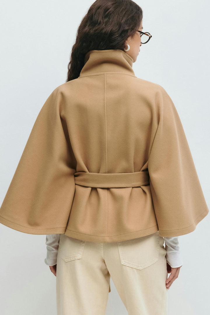 Drune | Übergröße Damen Manteljacke mit Gürtel