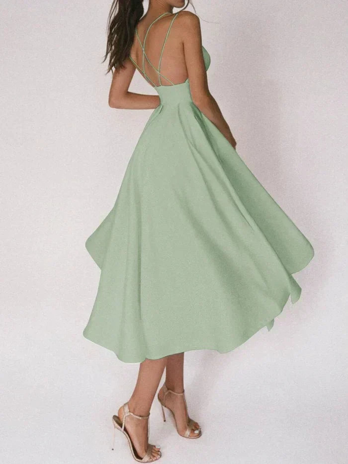 Drune | Elegantes Kleid mit V-Ausschnitt und Trägern
