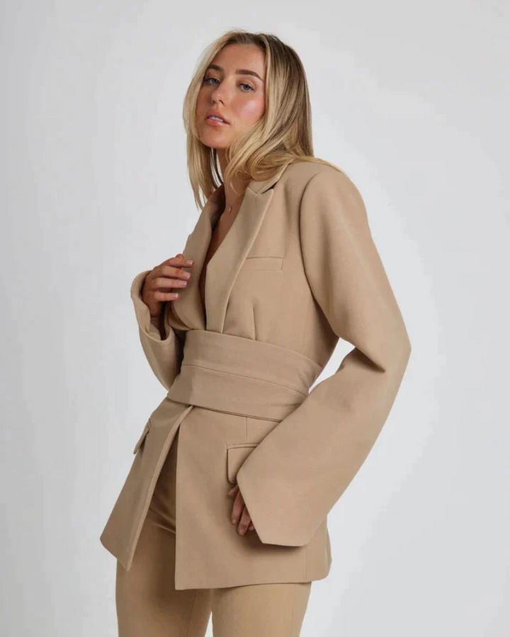 Drune | Elegante Bürojacke