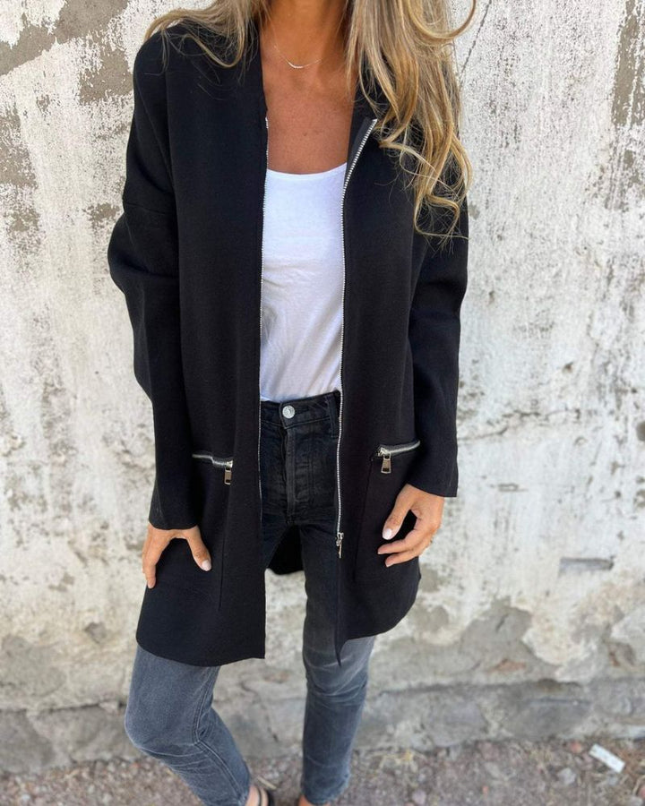 Drune | Langer Cardigan mit minimalistischer Prägung