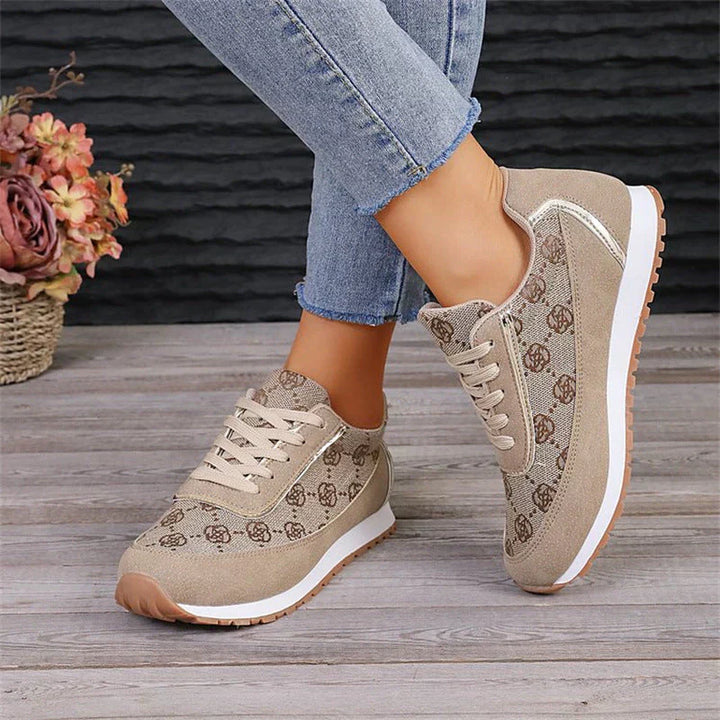 Drune | Bequeme Flache Schuhe mit Blumenduschen
