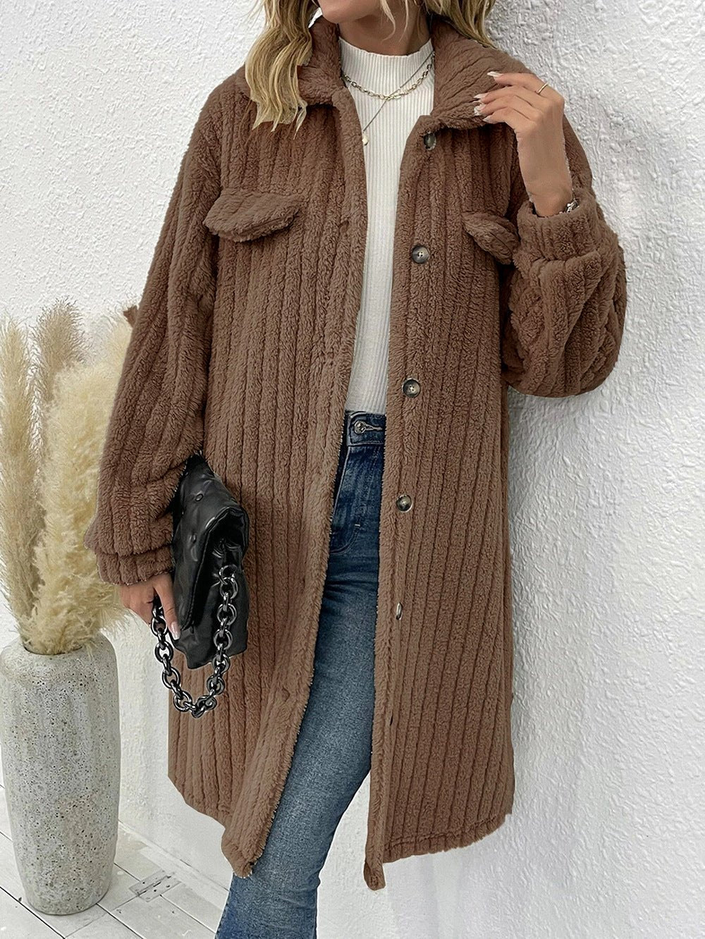 Drune | Corduroy Shacket - Übergröße - Layering-Essential - Lässiger Chic