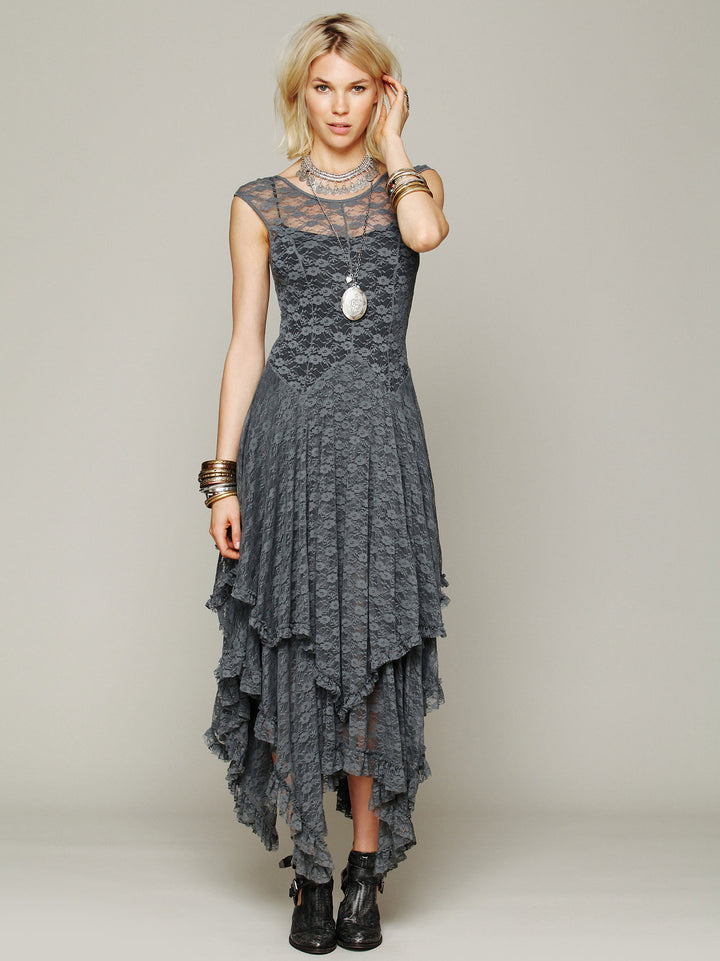 Damen Festliches Kleid mit voluminösem Rock und raffinierten Rüschendetails Drune
