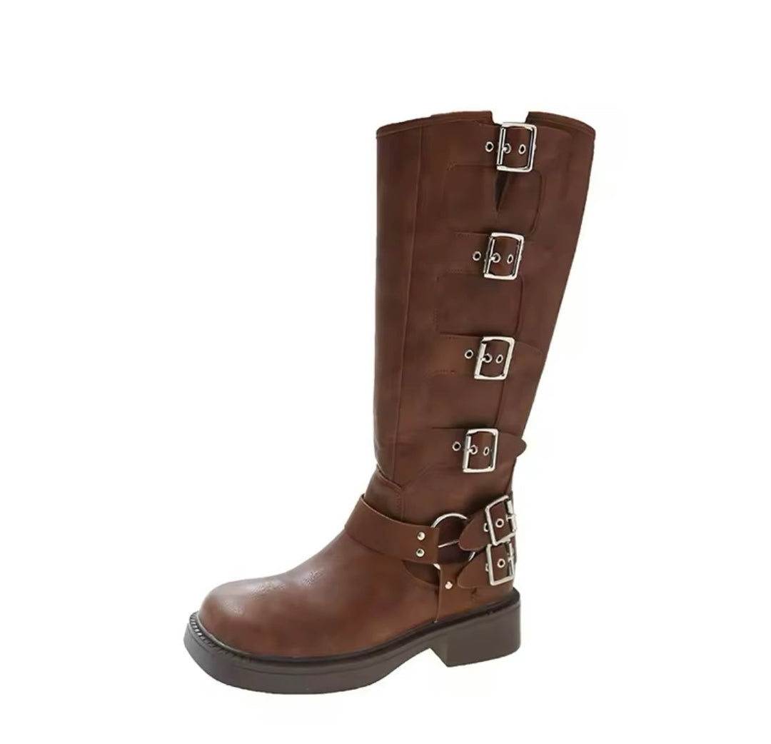 Drune | Stiefel Mit Schnallen Und Absatz