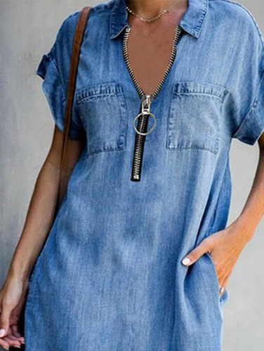 Drune | Midi Kleid Breit mit Kurzen Ärmeln, Halblangreißverschluss und Lockere Revers Ausschnitt