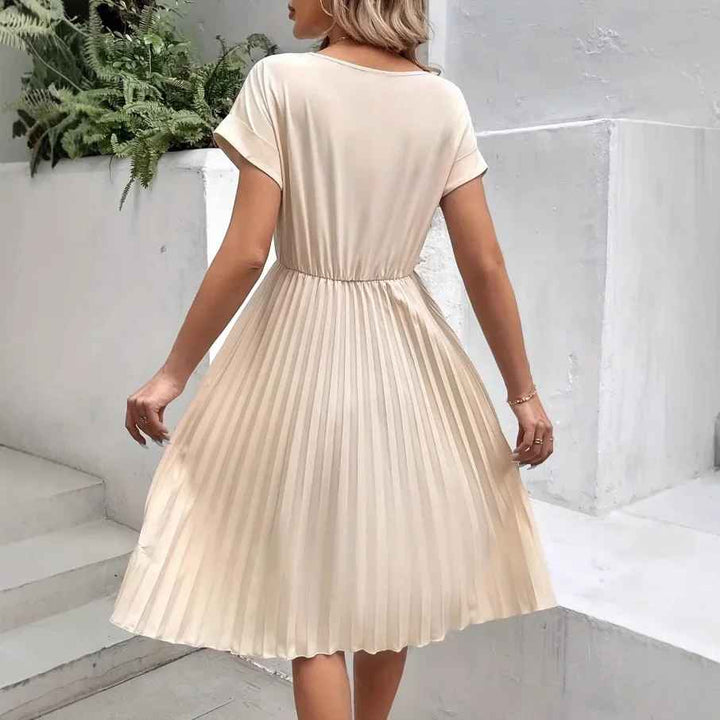 Drune | Einfarbig Plissierter Kurzarmkleid