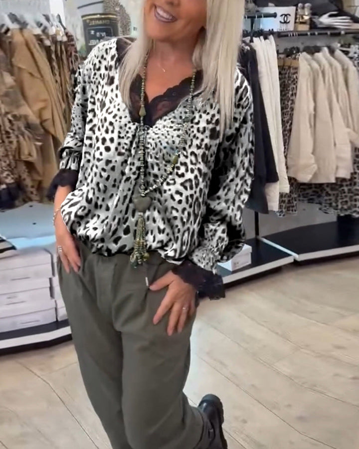 Drune | Bluse mit Leopardenmuster und V-Ausschnitt Sowie Patchwork Spitze
