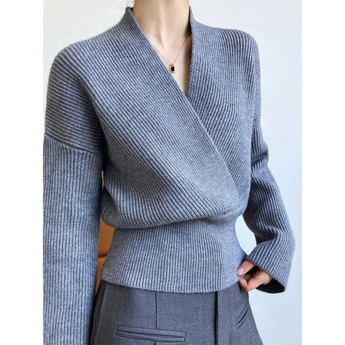 Drune | Klassischer Herbst Wickelpullover mit Statement Ausschnitt für Frauen