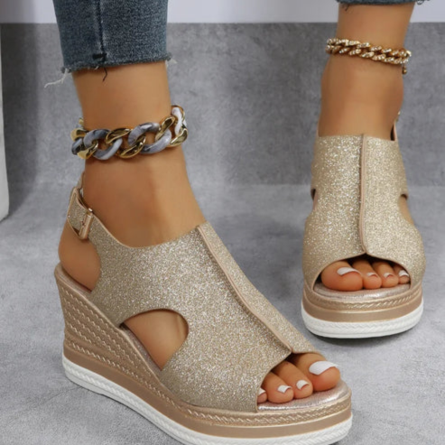 Drune | Schicke Glitzer Wedge Sandalen