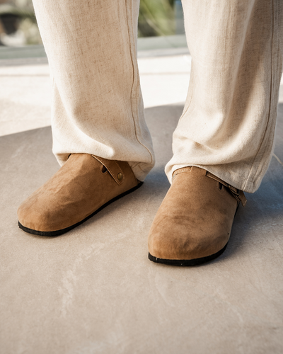 Drune | Bequemer Herren Clog Aus Wildleder Mit Ergonomischem Fußbett