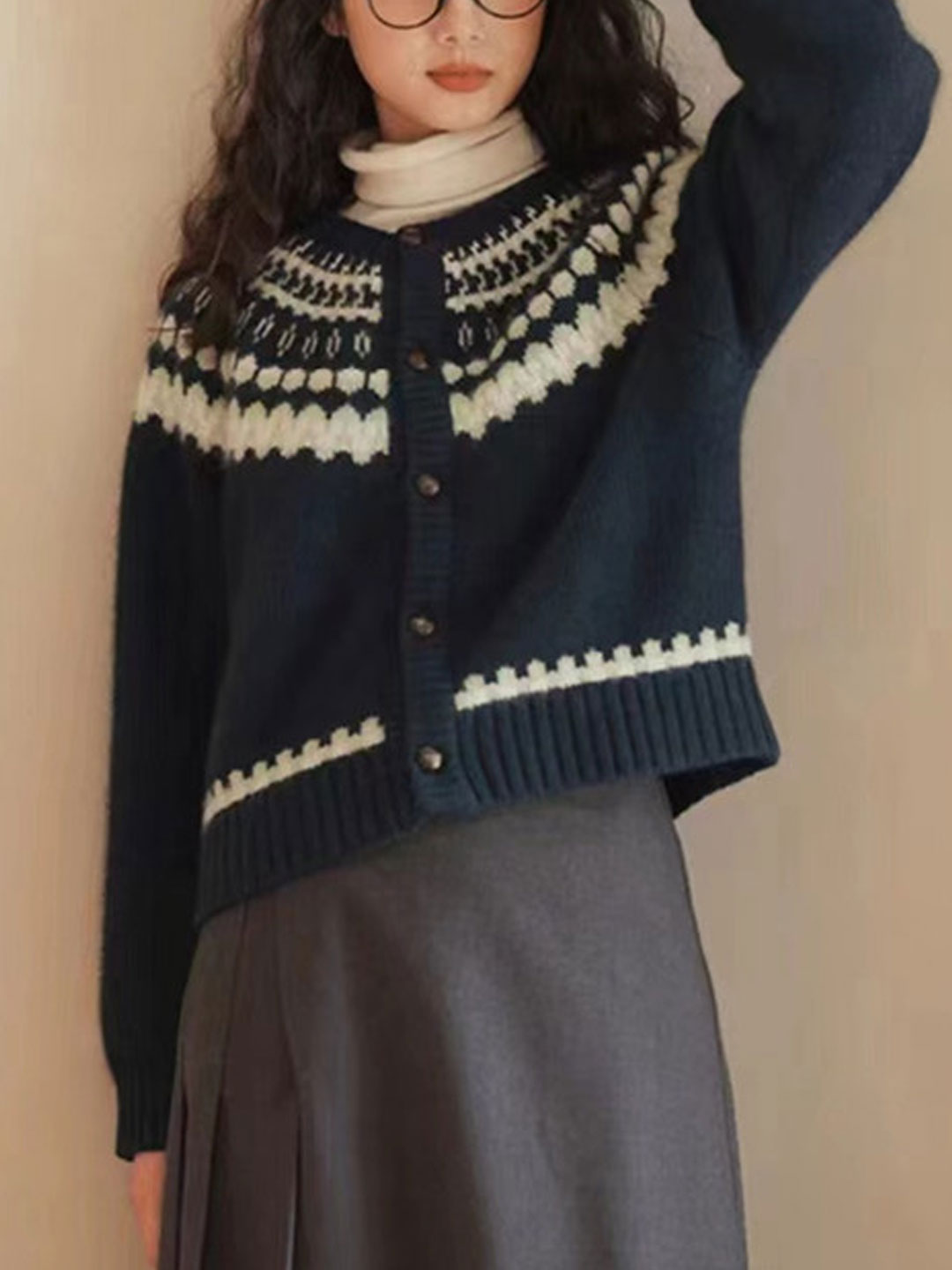 Drune | Retro Kontrast Strickjacke mit Knöpfen