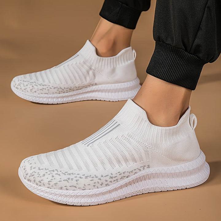 Drune | Atmungsaktive Slip-On-Sneaker mit Strick-Obermaterial