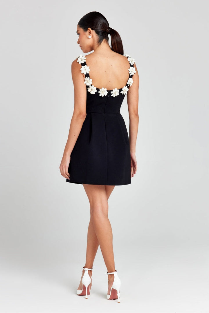 Drune | Cindy Kunstperle Blumen Applikation Quadrat Ausschnitt Taschen Mini Kleid