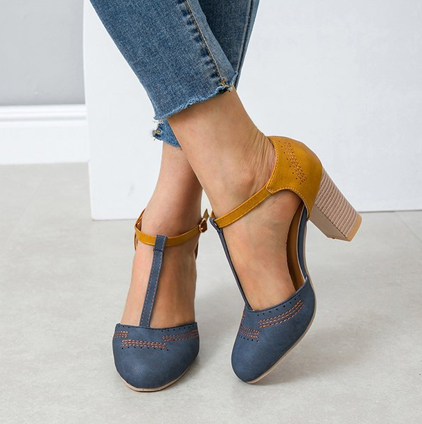 Drune - Hochhackige Schuhe Pumpe