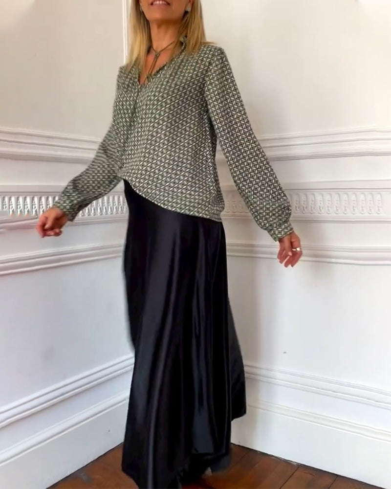 Drune | Legere Bluse mit V-Ausschnitt und Geometrischem Muster