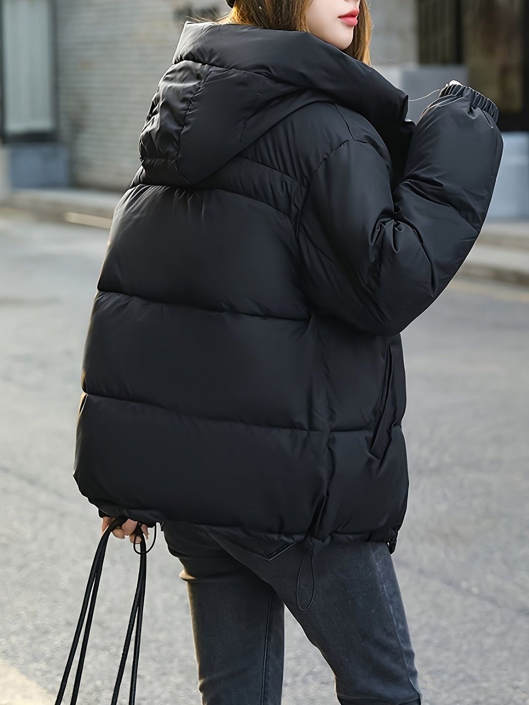 Drune | kurze warme Pufferjacke mit Kapuze für Damen - Perfekt für Outdoor-Aktivitäten