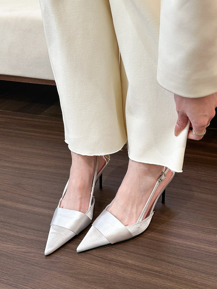 Drune | Damen Geschlossene Zehe Spitz Zehen Silber Satin Sandalen