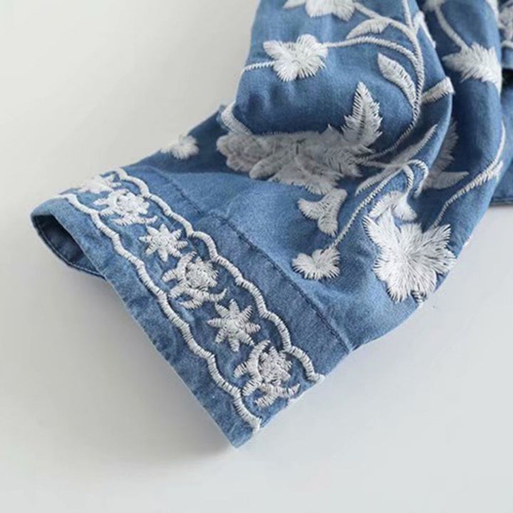 Drune | Bestickte Blumenbluse mit Knopfleiste