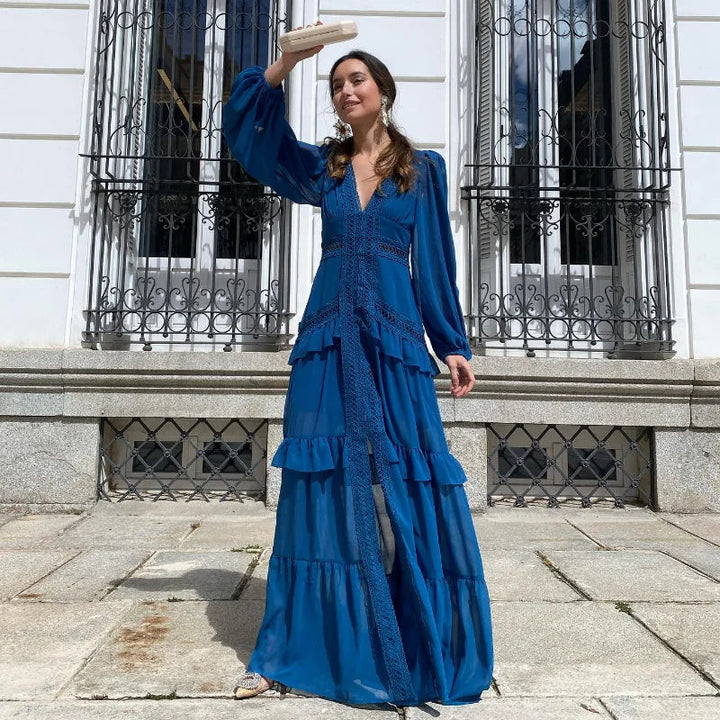 Drune | Gestufter Langarm-Maxikleid