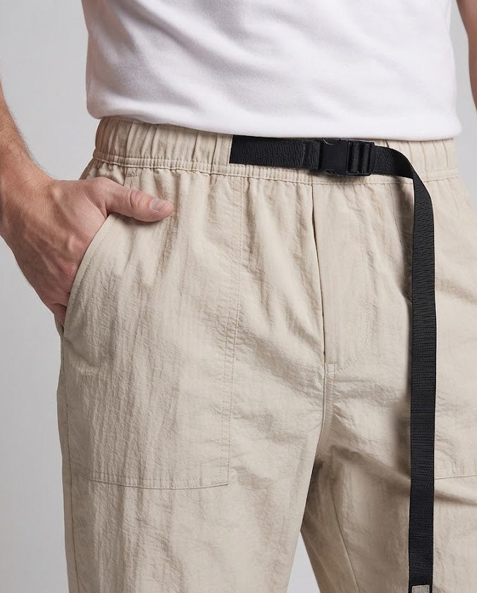 Herren Leichte technische Cargo-Hose mit elastischem Bund und Gurtverschluss Drune