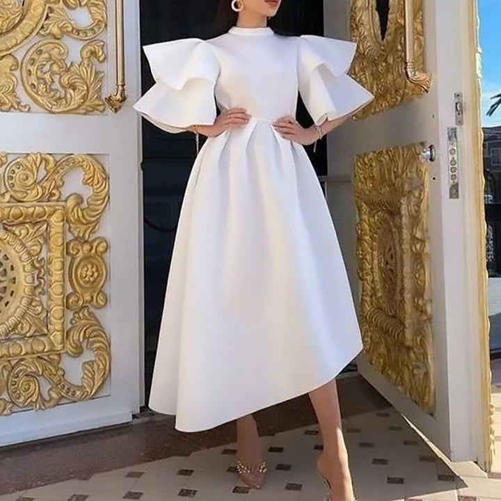Drune Kleid mit Lotusblattärmeln und einfarbigem weitem Schnitt